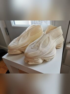 Used 3D printed shoe Zellerfeld Statera Oat Size 11-12 mens Unique Futuristic